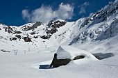 Alla scoperta della Val Biandino, ancora abbondantemente innevata all'inizio di primavera il 21 marzo 09 - FOTOGALLERY